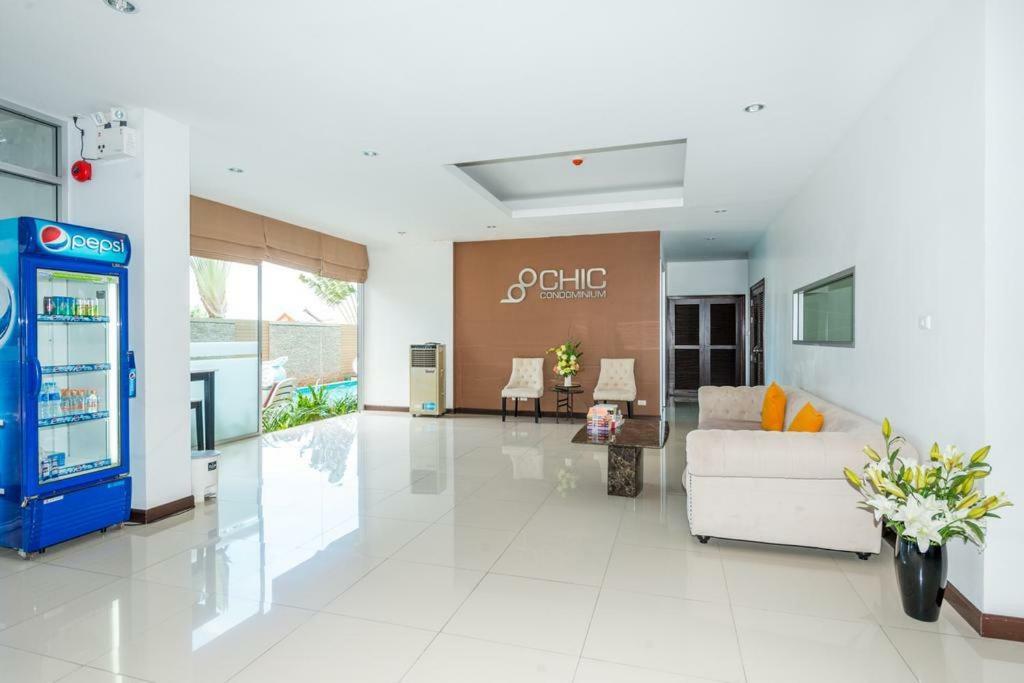 Chic Condominium Studio Building A Карон Экстерьер фото